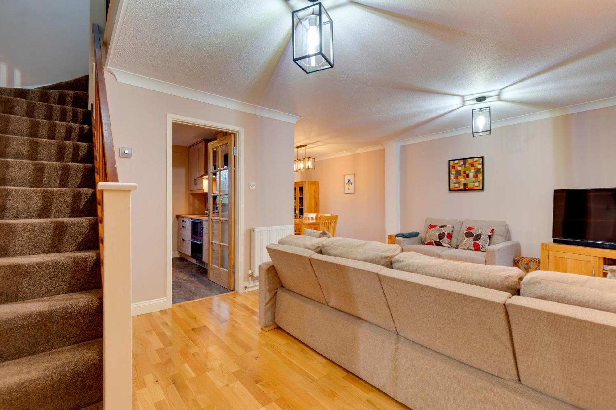 Pass The Keys Spacious Modern Near River Cam Free Parking Cambridge (Cambridgeshire)